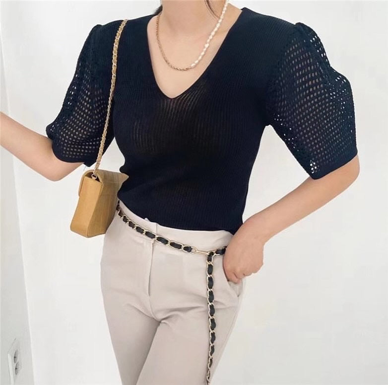 韓系V 領鏤空袖針織上衣