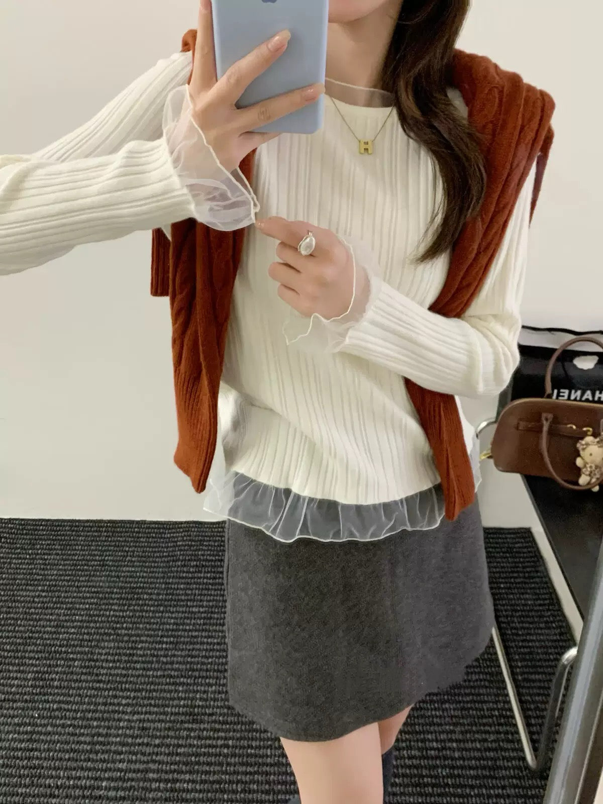 韓系坑紋拼紗邊上衣