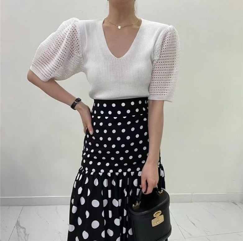 韓系V 領鏤空袖針織上衣
