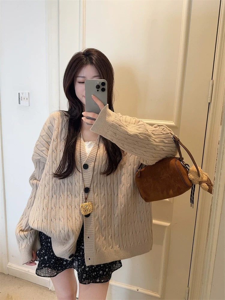 韓系V 領麻花針織長外套