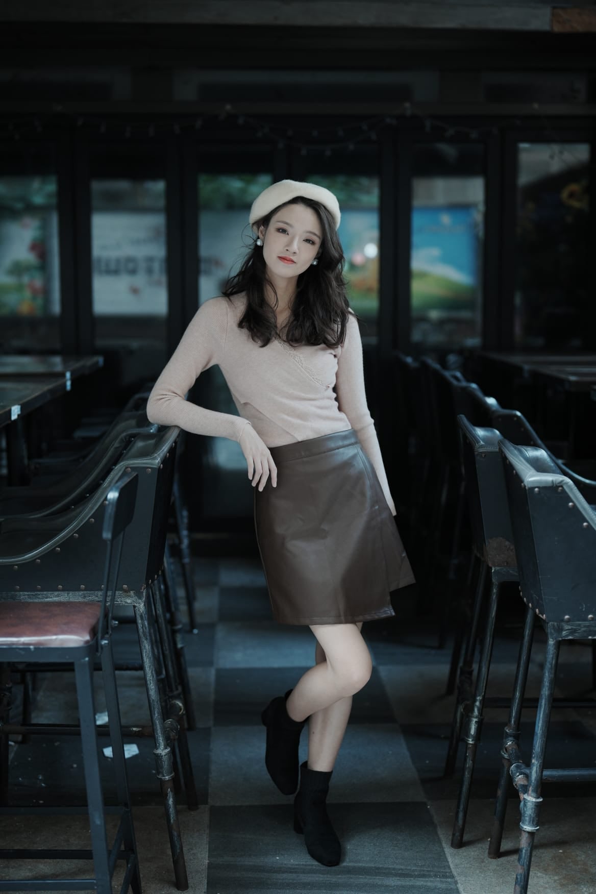 韓系交叉蕾絲細針上衣