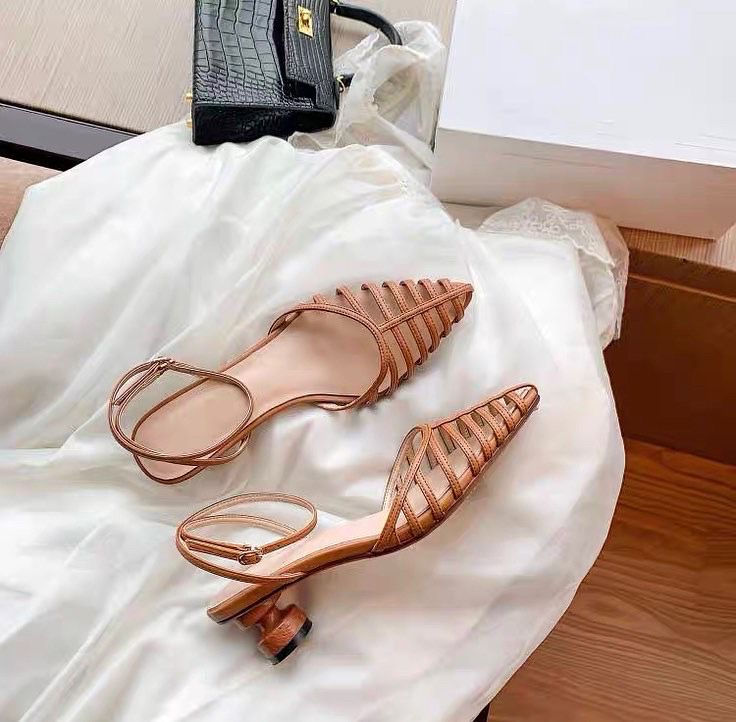 *Shoe 韓系鏤空粗跟涼鞋