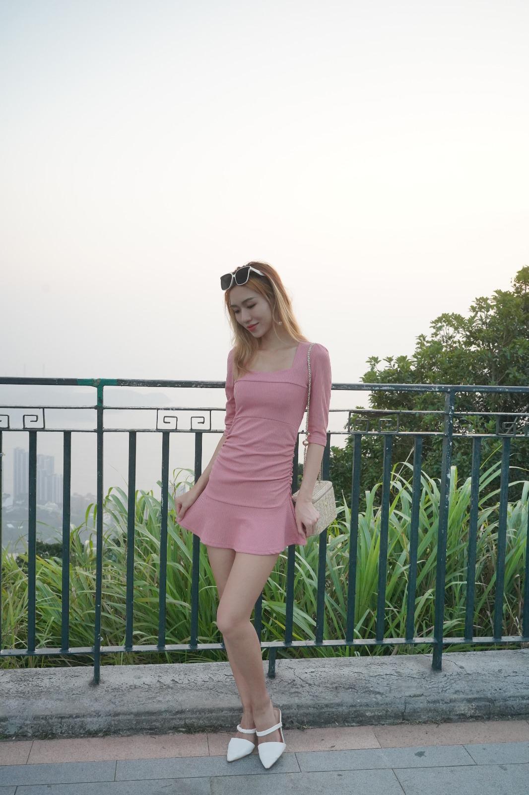 韓系方領荷邊連身裙