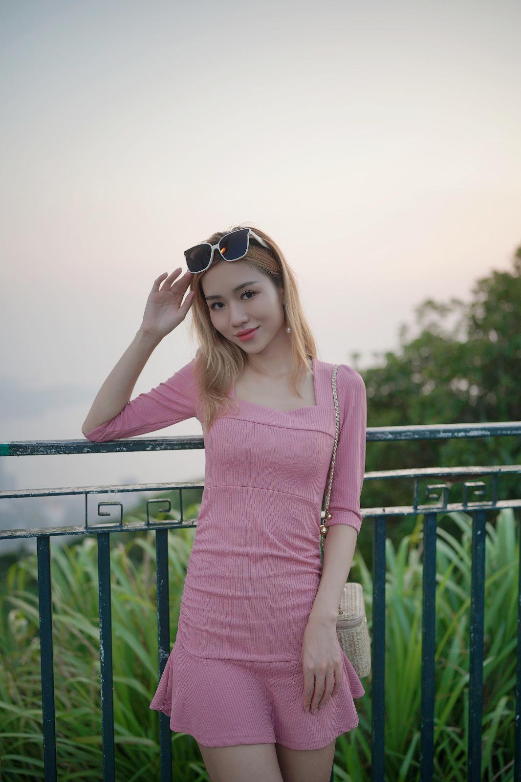 韓系方領荷邊連身裙