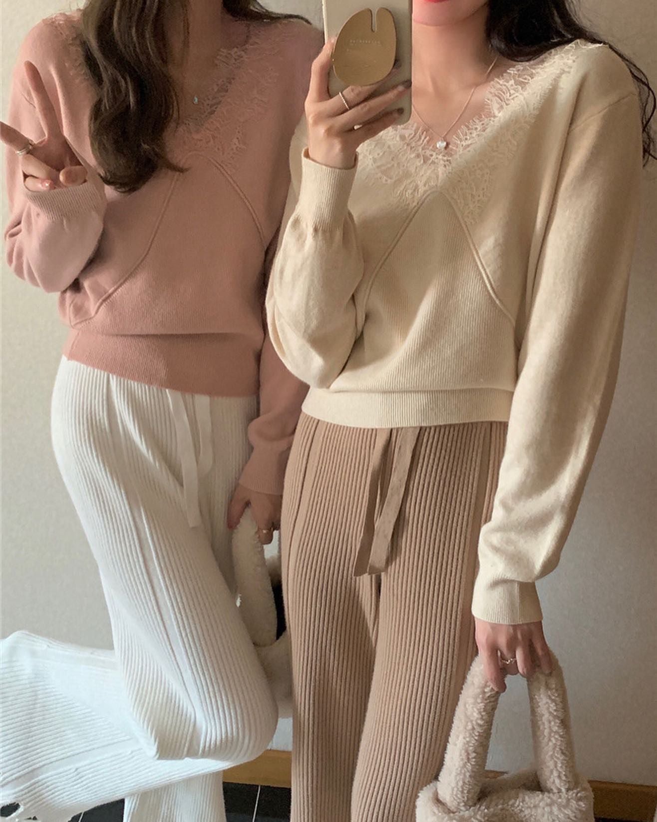 韓系V 領蕾絲邊寬鬆針織上衣