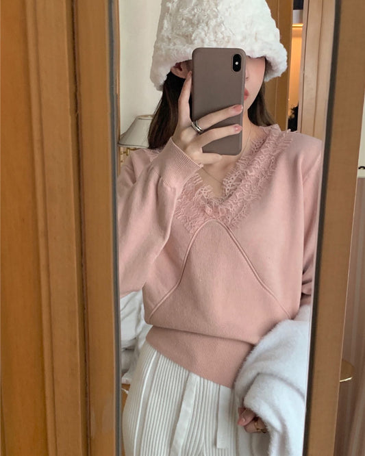 韓系V 領蕾絲邊寬鬆針織上衣